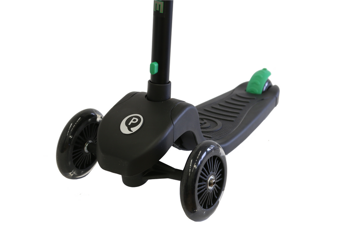 Qplay Future LED light scooter